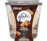 Glade Honey & Chocolate s vůní medu a čokolády vonná svíčka ve skle, doba hoření až 30 hodin 112 g