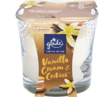 Glade Vanilla Cream Cookies vonná svíčka ve skle, doba hoření až 30 hodin 112 g