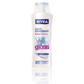 Nivea Pure Gloss proti lupům šampon na vlasy dodá oslnivý lesk 250 ml