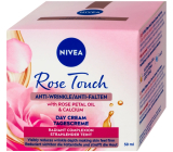 Nivea Rose Touch Anti-wrinkle denní krém proti vráskám 50 ml