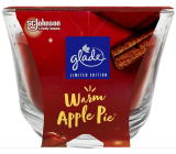 Glade Maxi Warm Apple Pie vonná svíčka ve skle, doba hoření až 50 hodin 204 g